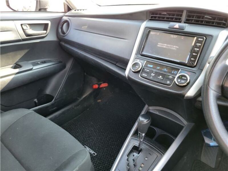 COROLLA FIELDER