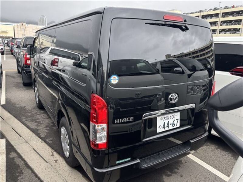 HIACE VAN