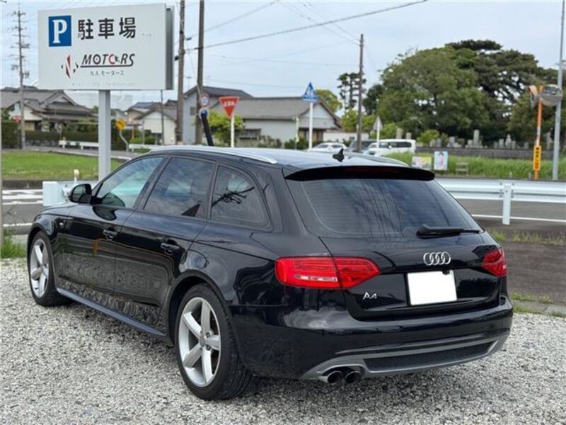 A4