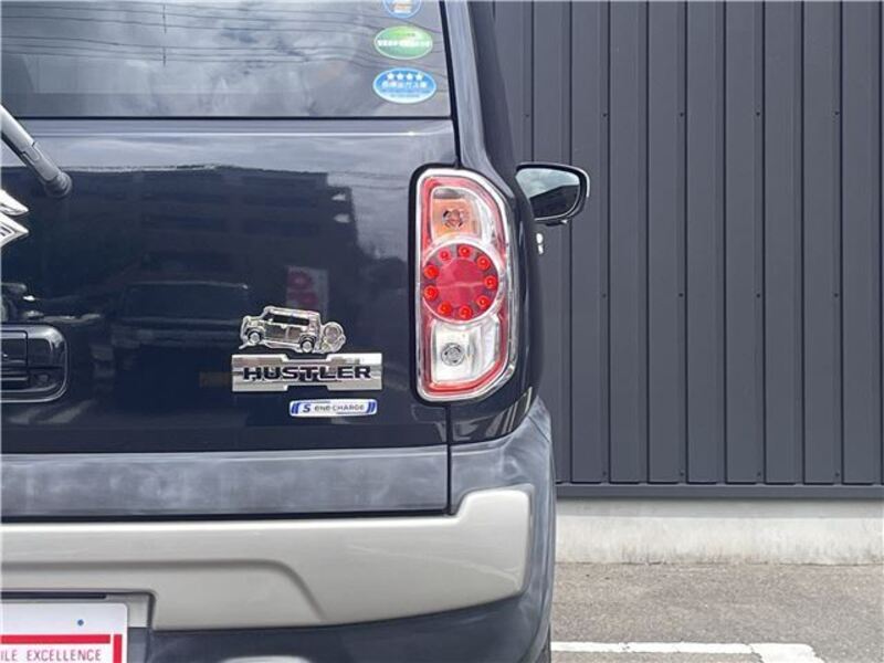 HUSTLER