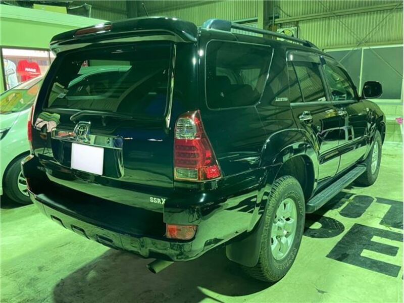 HILUX SURF