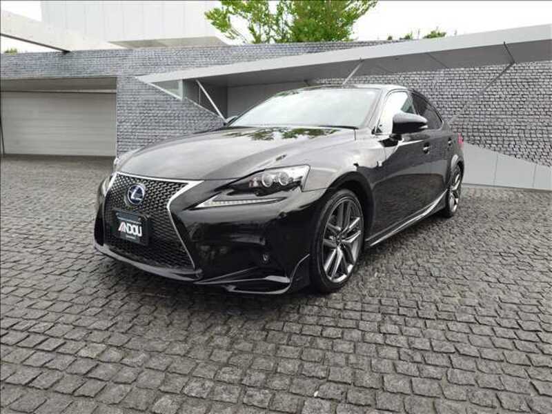 LEXUS IS