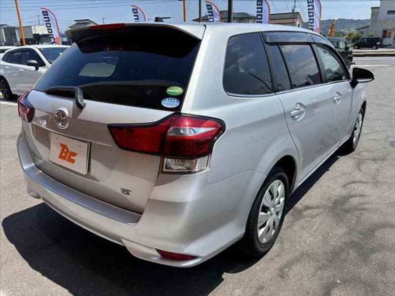COROLLA FIELDER