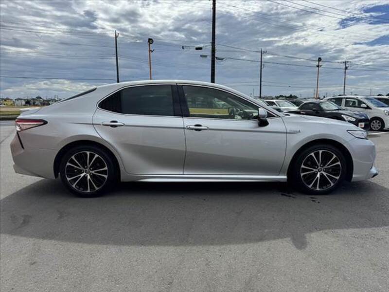 CAMRY