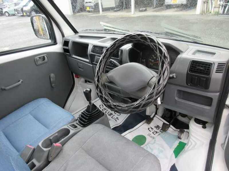 MINICAB TRUCK