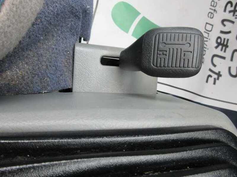 MINICAB TRUCK