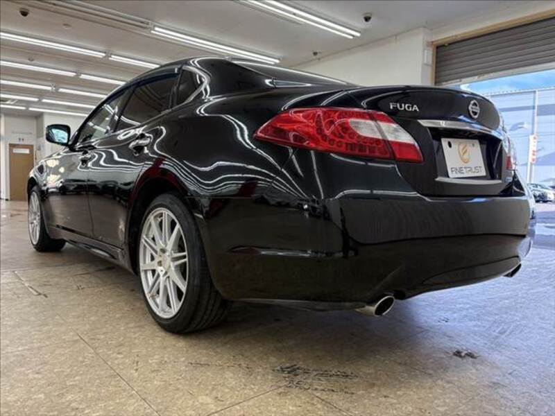 FUGA HYBRID