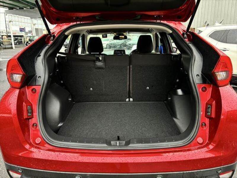 ECLIPSE CROSS