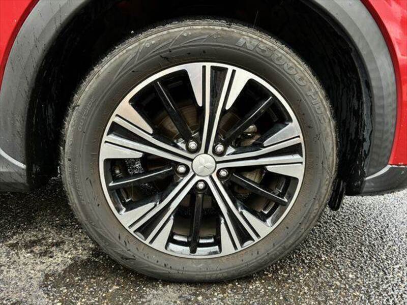 ECLIPSE CROSS