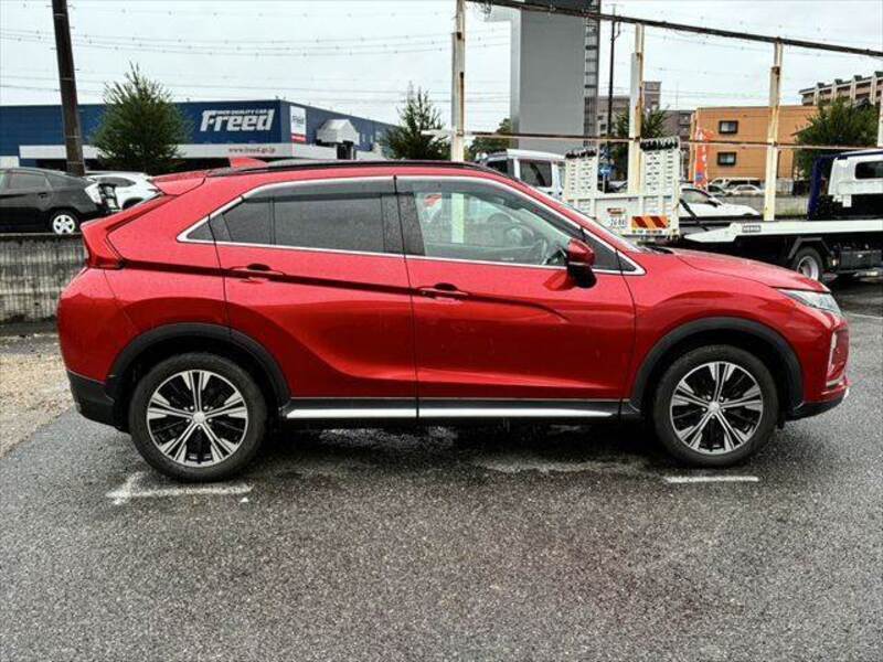 ECLIPSE CROSS