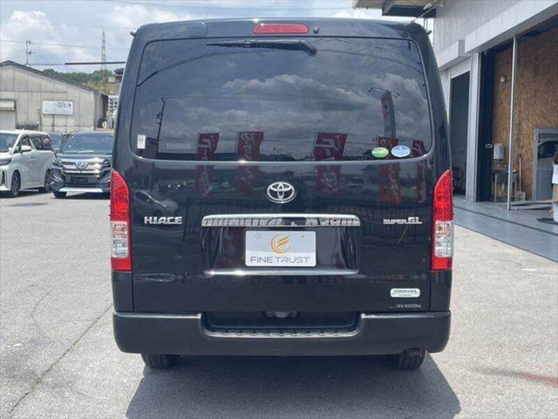 HIACE VAN