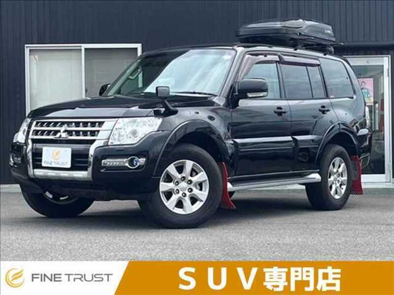 MITSUBISHI PAJERO