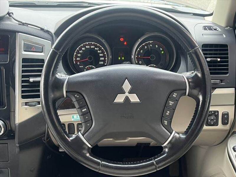PAJERO