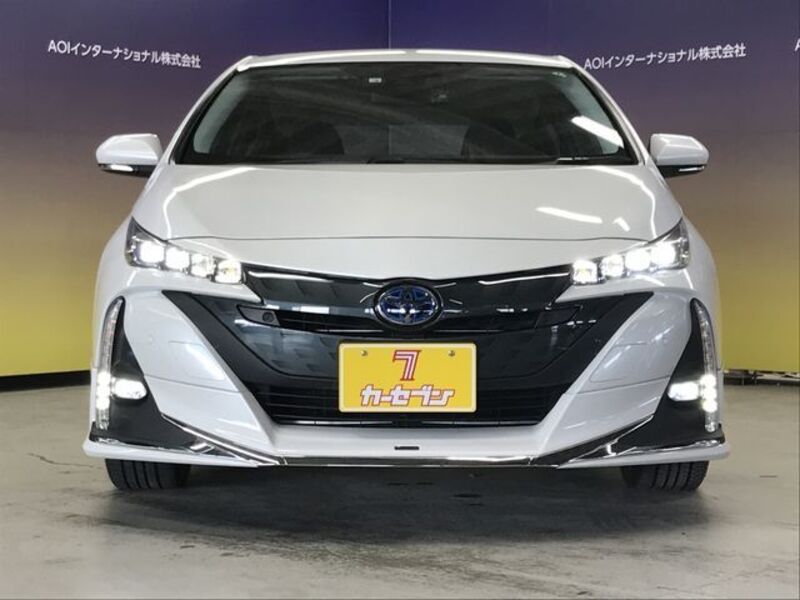 PRIUS PHV