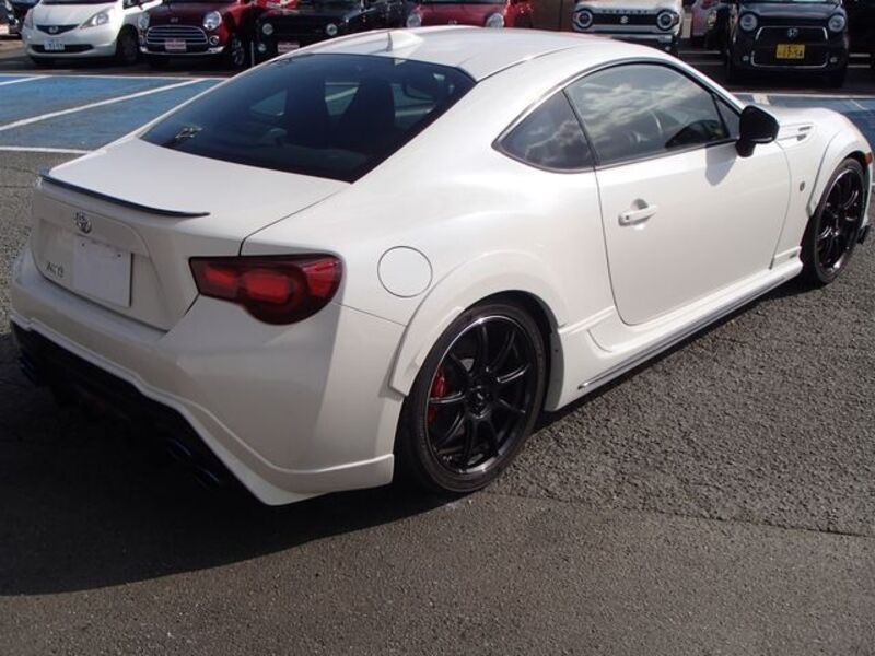 86