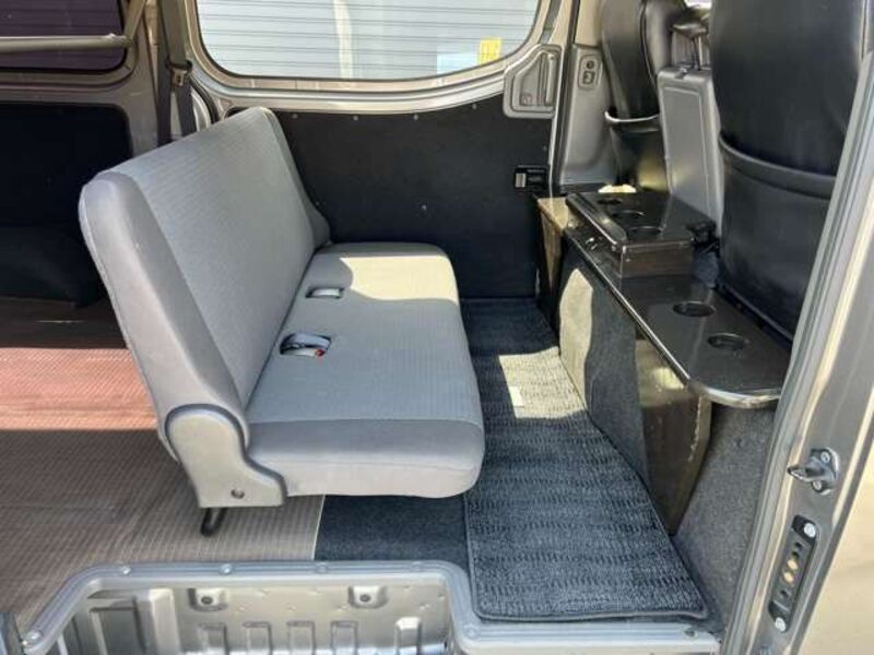 NV350 CARAVAN
