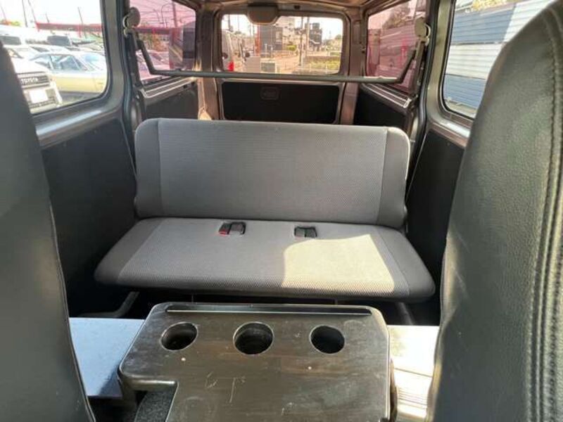 NV350 CARAVAN