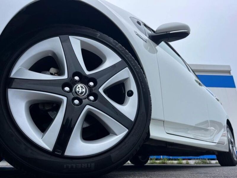 PRIUS PHV