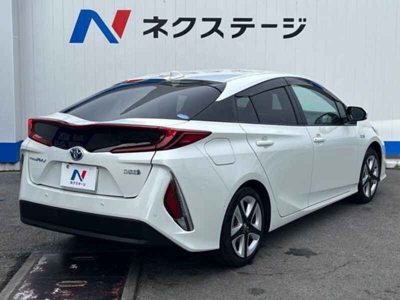 PRIUS PHV