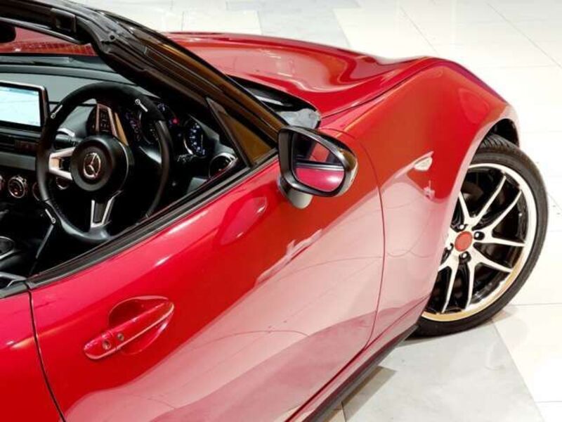 ROADSTER