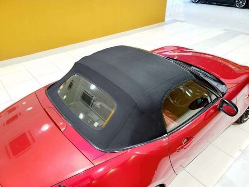 ROADSTER