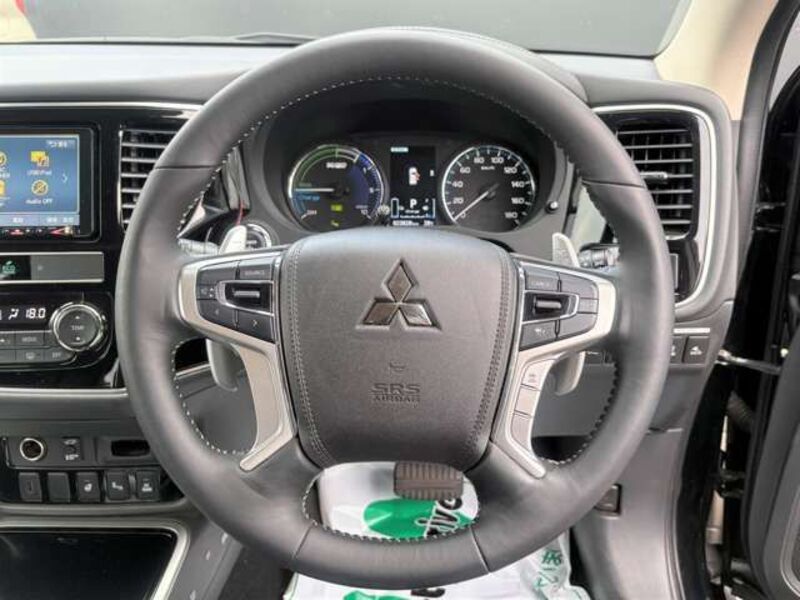 OUTLANDER PHEV