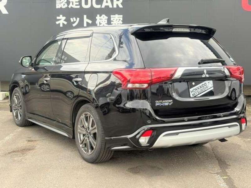 OUTLANDER PHEV