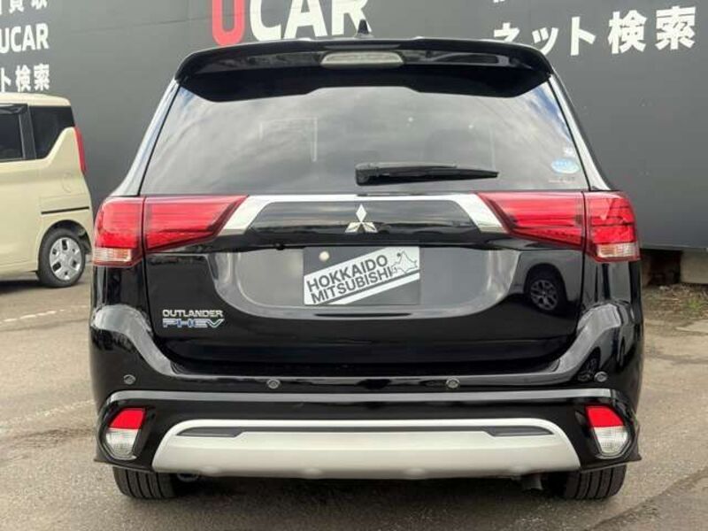 OUTLANDER PHEV