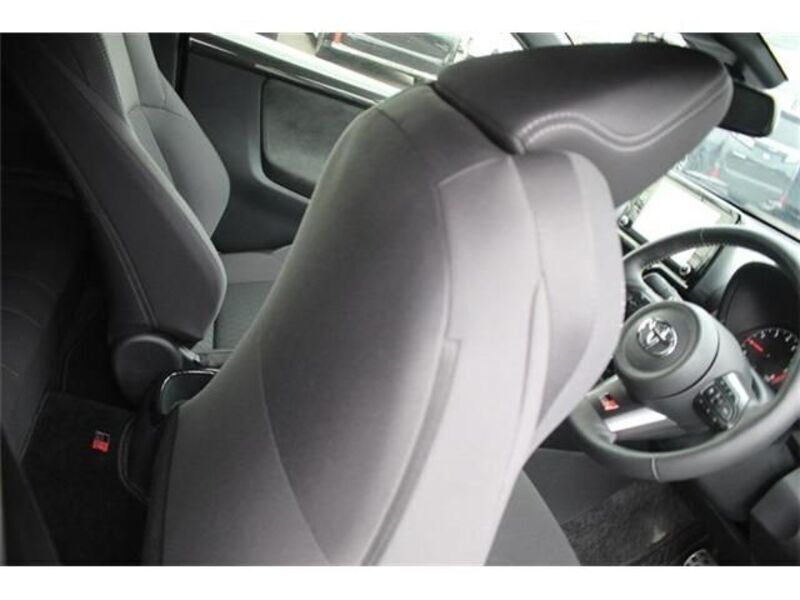 GR YARIS