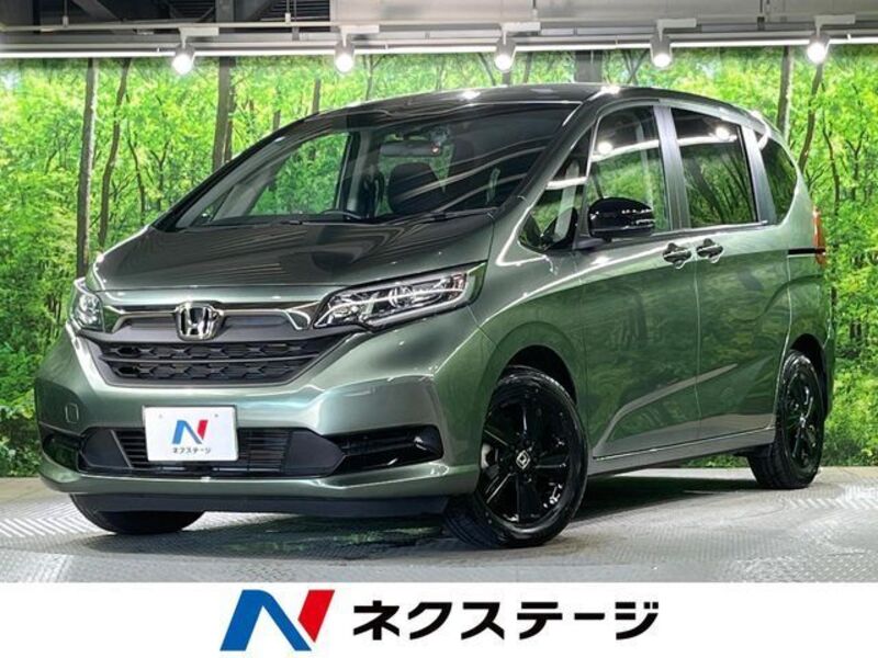 HONDA FREED HYBRID