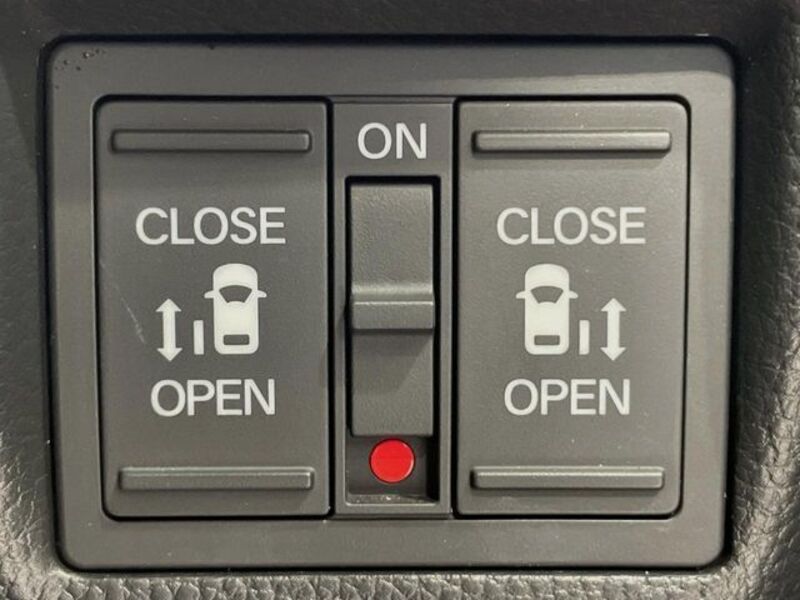 N BOX