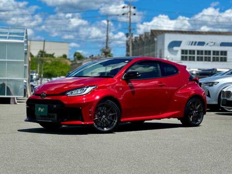 GR YARIS
