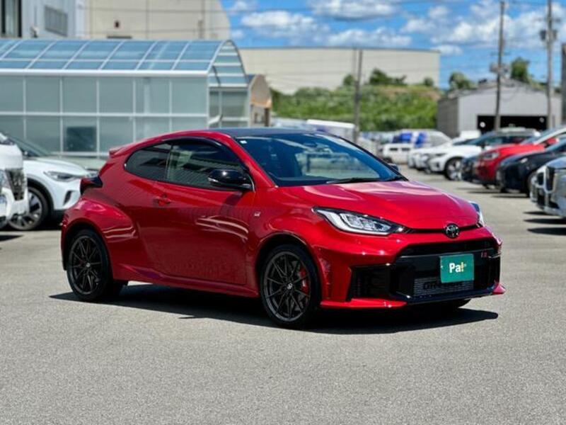 GR YARIS