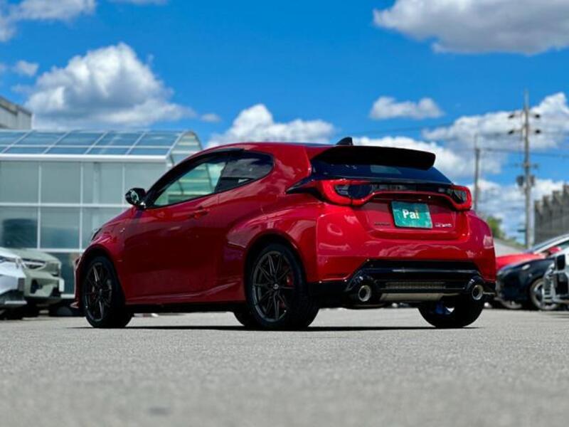 GR YARIS