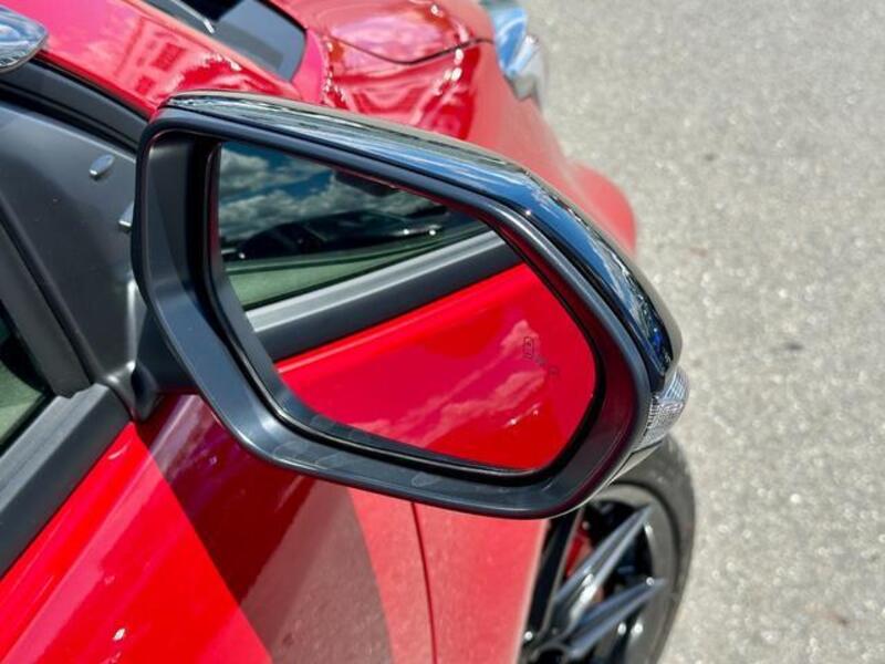 GR YARIS