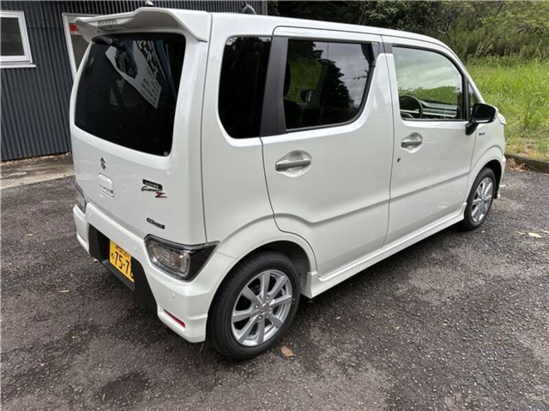 WAGON R