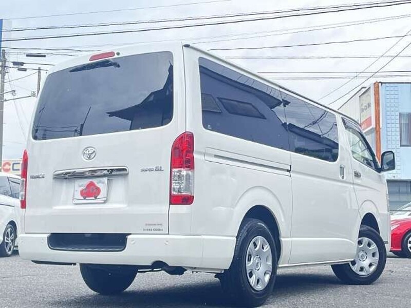 HIACE VAN
