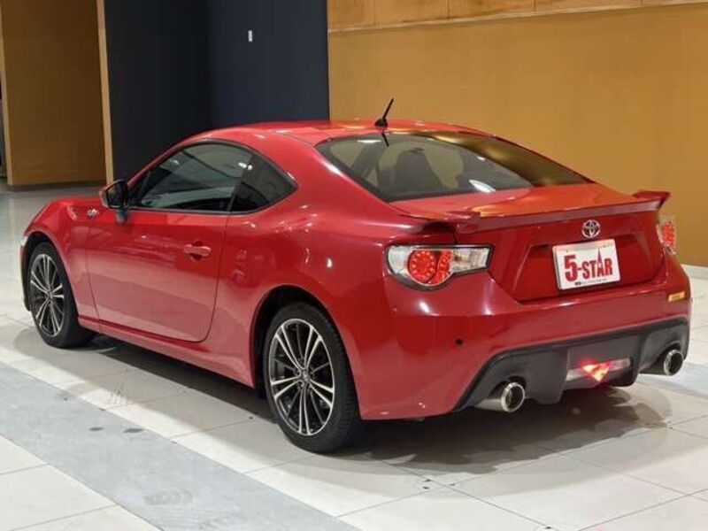 86