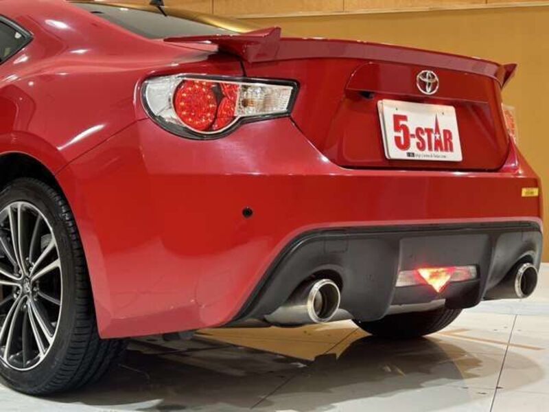 86