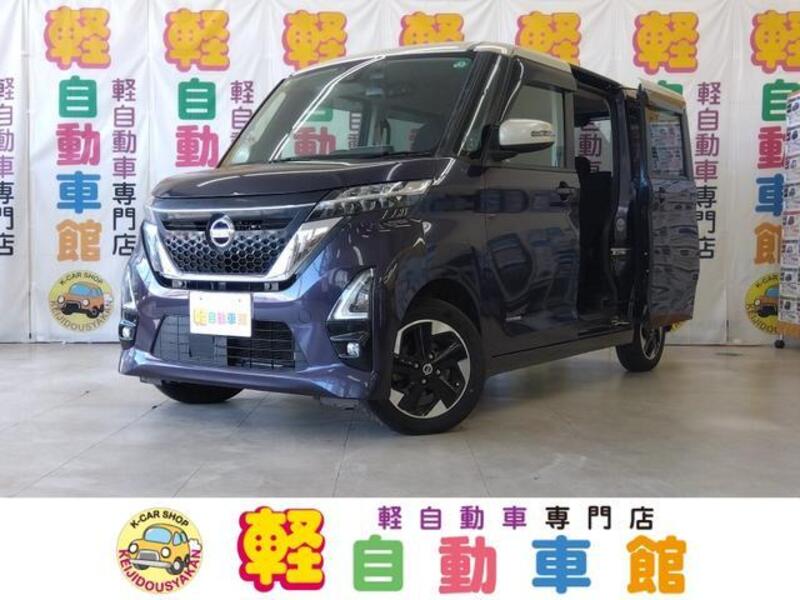 NISSAN ROOX