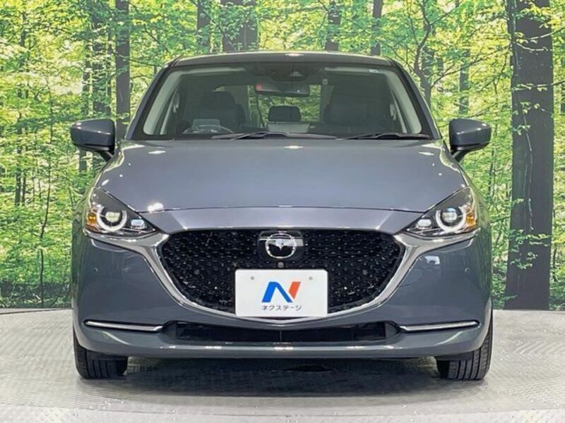 MAZDA2