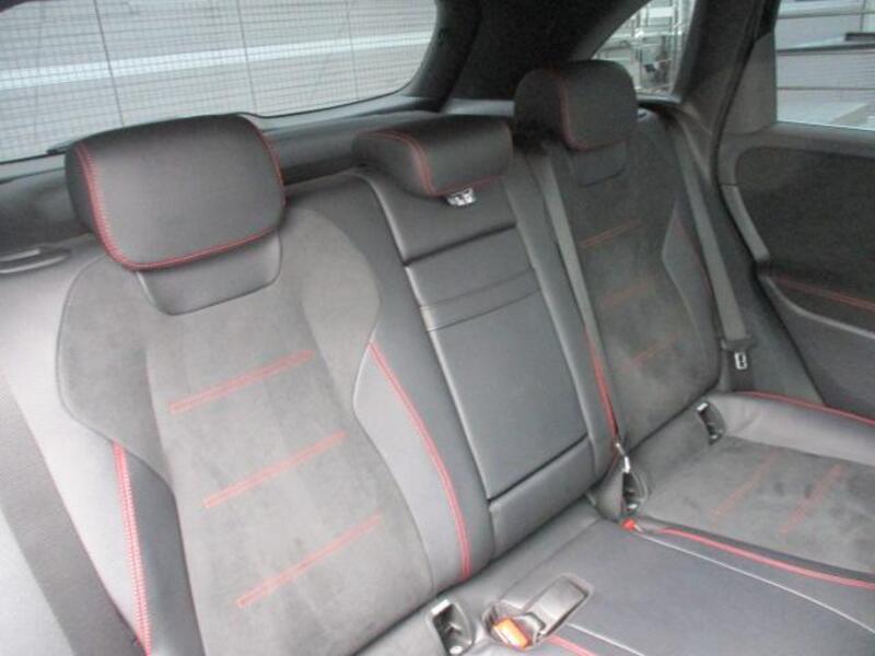 B-CLASS