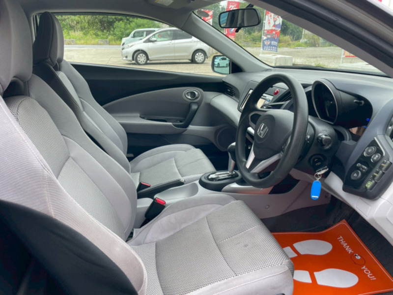 CR-Z