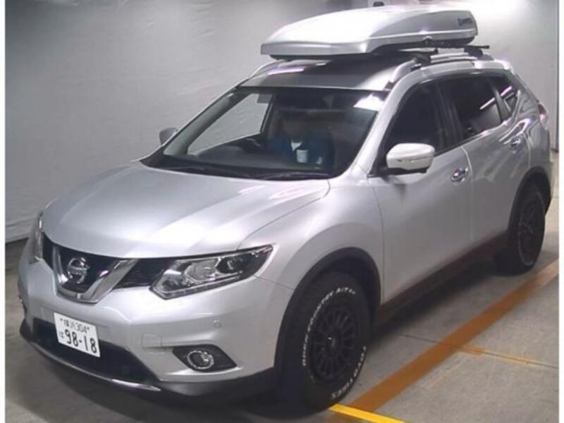 X-TRAIL