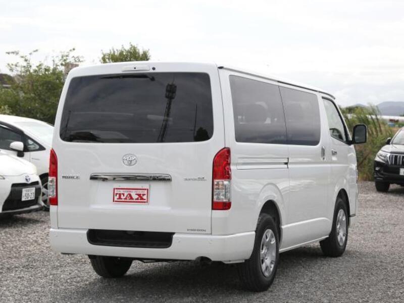HIACE VAN