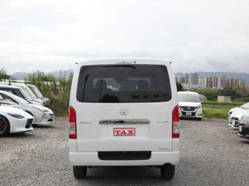 HIACE VAN
