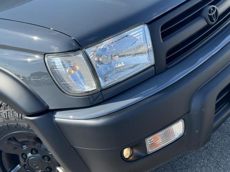 HILUX SURF