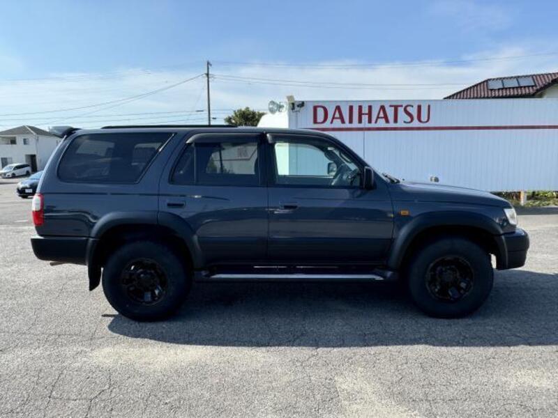 HILUX SURF