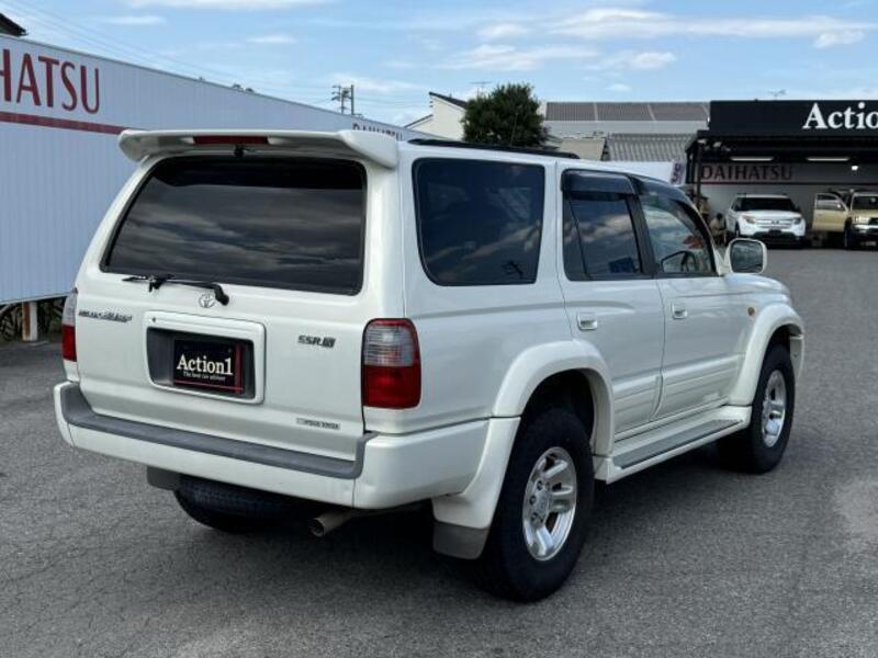 HILUX SURF