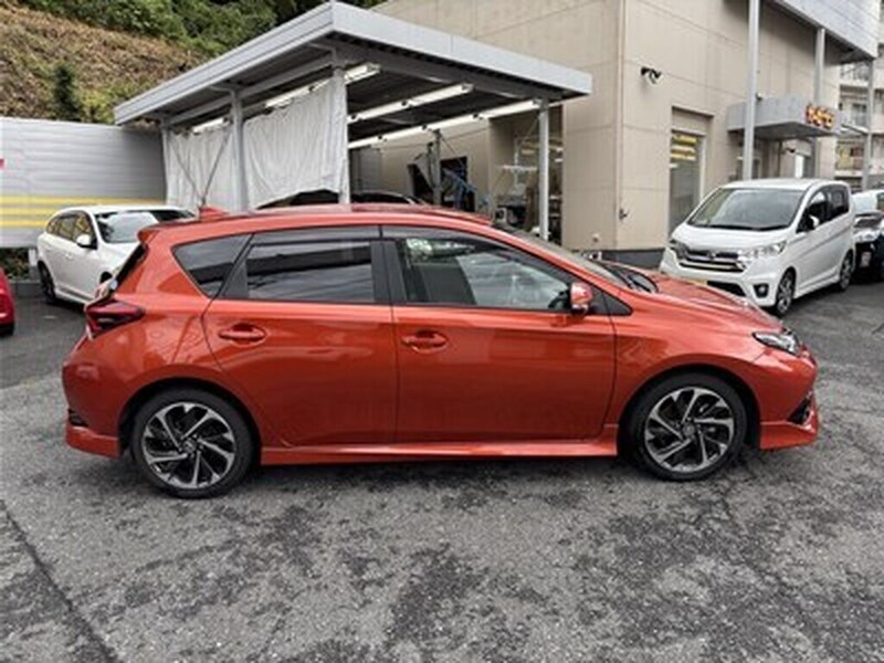 AURIS
